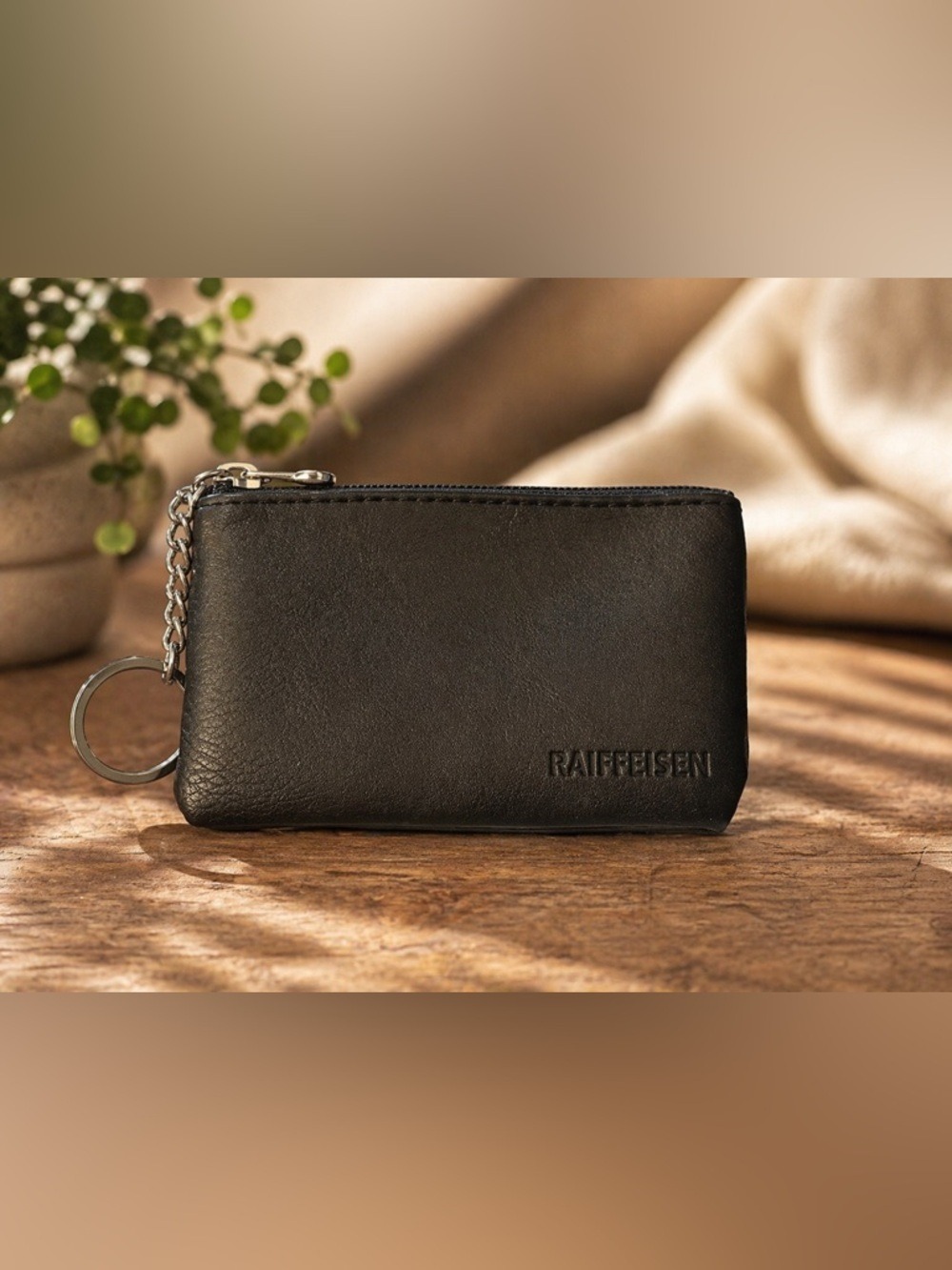 RAIFFEISEN Black Faux Leather Coin Card Keychain Pocket Purse